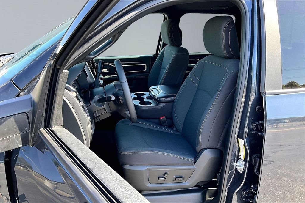 Certified 2026 RAM 2500 Big Horn AWD/4WD image 3