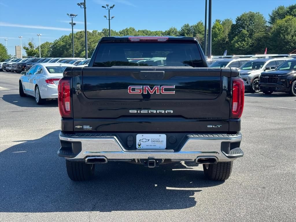 Used 2023 GMC Sierra 1500 SLT w/ SLT Premium Package AWD/4WD image 4