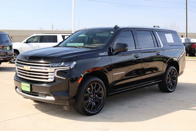 Used 2023 Chevrolet Suburban High Country w/ Max Trailering Package image 3