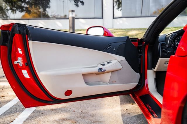 Used 2006 Chevrolet Corvette Convertible w/ Preferred Equipment Group image 67