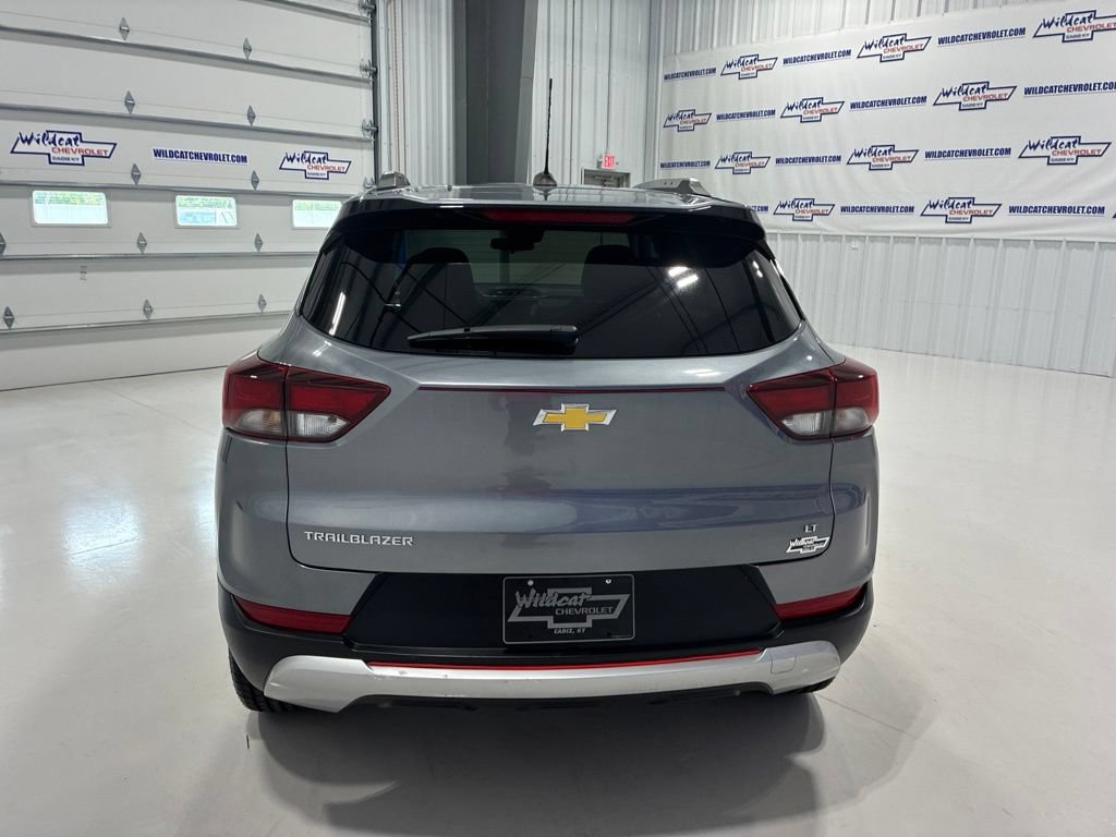 Used 2022 Chevrolet TrailBlazer LT FWD image 5