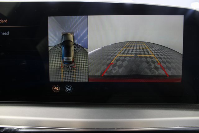 Used 2024 Cadillac Lyriq Sport image 4