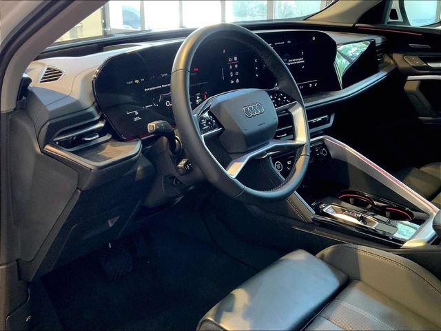Certified 2025 Audi Q5 Premium Plus w/ Premium Plus AWD/4WD image 4