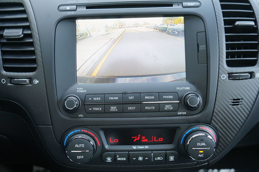 Used 2016 Kia Forte SX w/ Option Group 050 FWD image 25