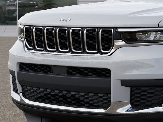 New 2026 Jeep Grand Cherokee L 4WD image 11