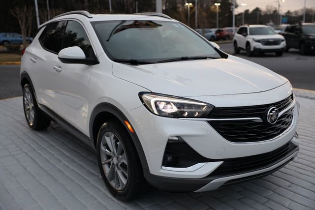 Used 2023 Buick Encore GX Essence w/ Experience Buick Package image 7
