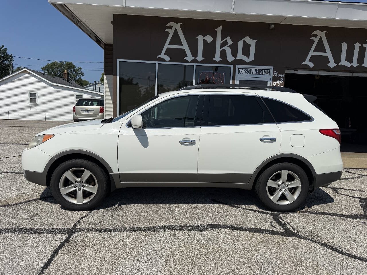 Used 2010 Hyundai Veracruz Limited AWD/4WD image 5
