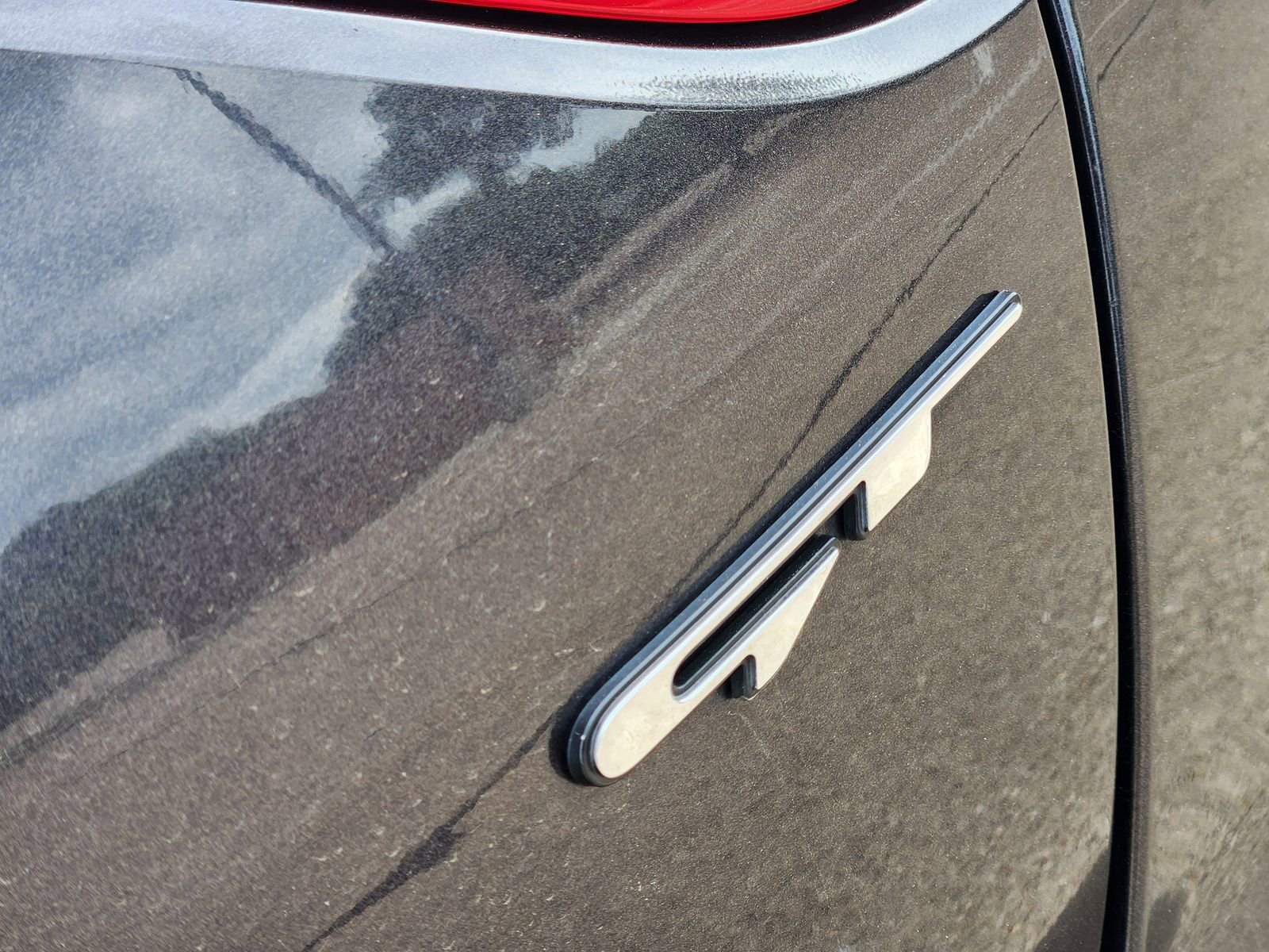 Used 2022 Kia Stinger GT1 w/ Red Interior Color Package image 19