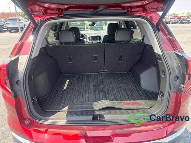 Certified 2021 GMC Terrain SLT FWD image 9