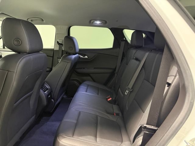 Used 2024 Chevrolet Blazer LT FWD image 24