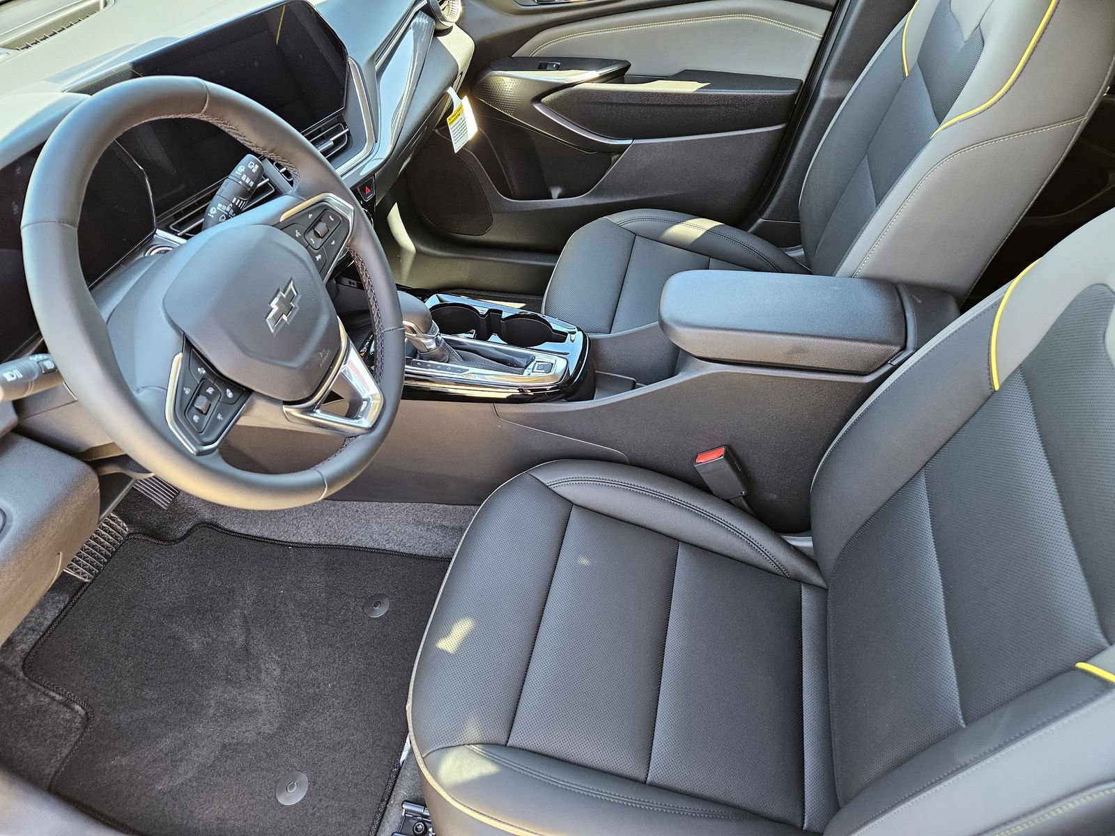 New 2026 Chevrolet Trax ACTIV w/ Sunroof Package image 16