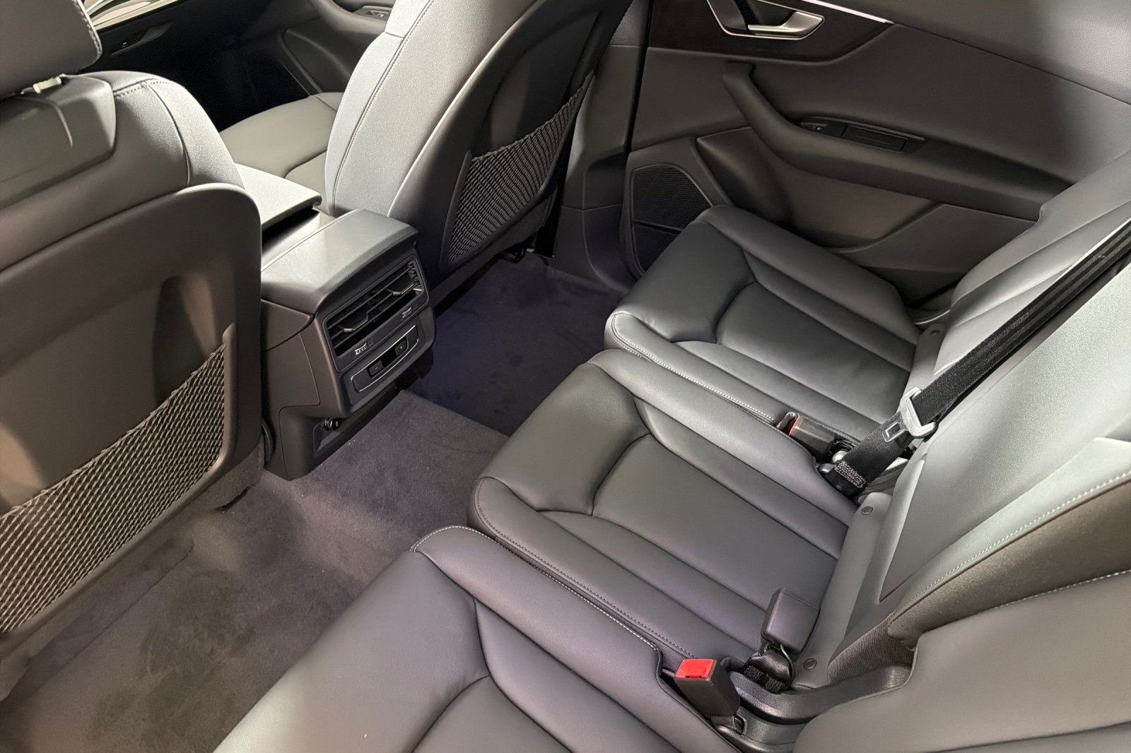 New 2026 Audi Q7 2.0T Premium AWD/4WD image 11