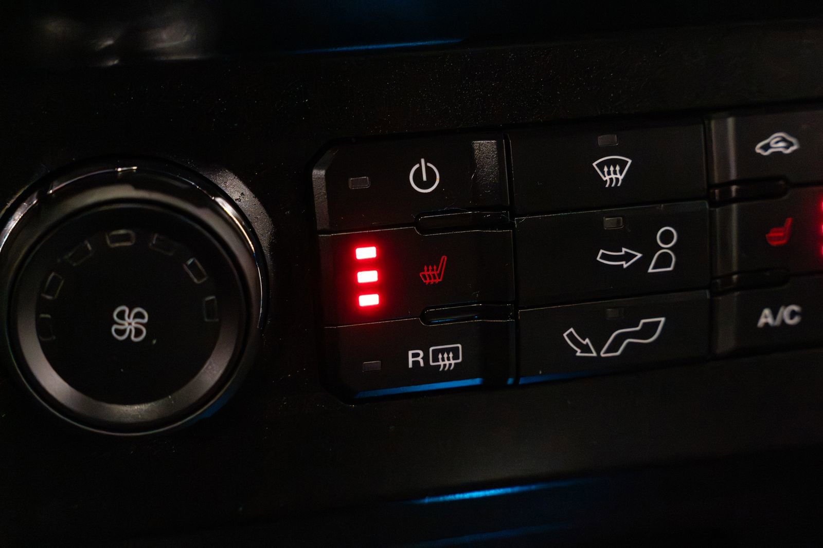 Used 2019 Ford F150 XLT w/ Equipment Group 302A Luxury image 14