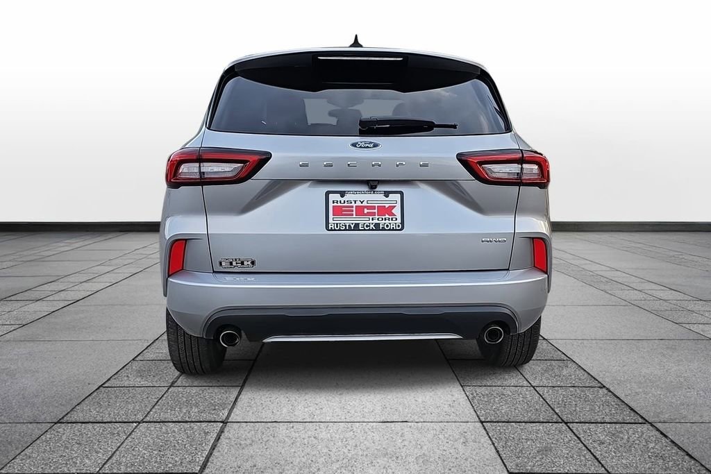 Used 2024 Ford Escape ST-Line image 6