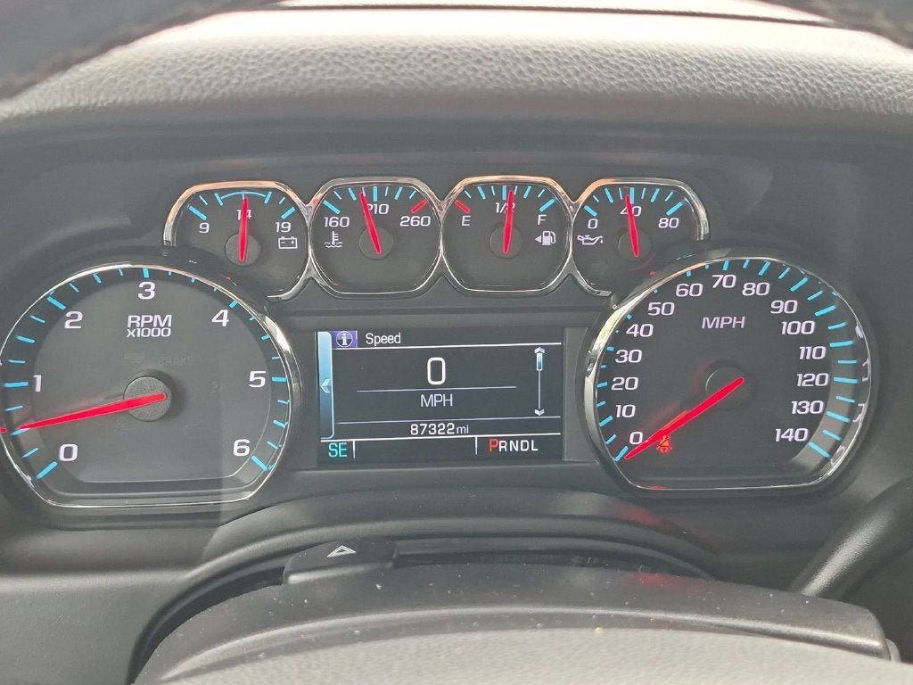 Used 2018 GMC Yukon SLE w/ HD Trailering Package AWD/4WD image 13