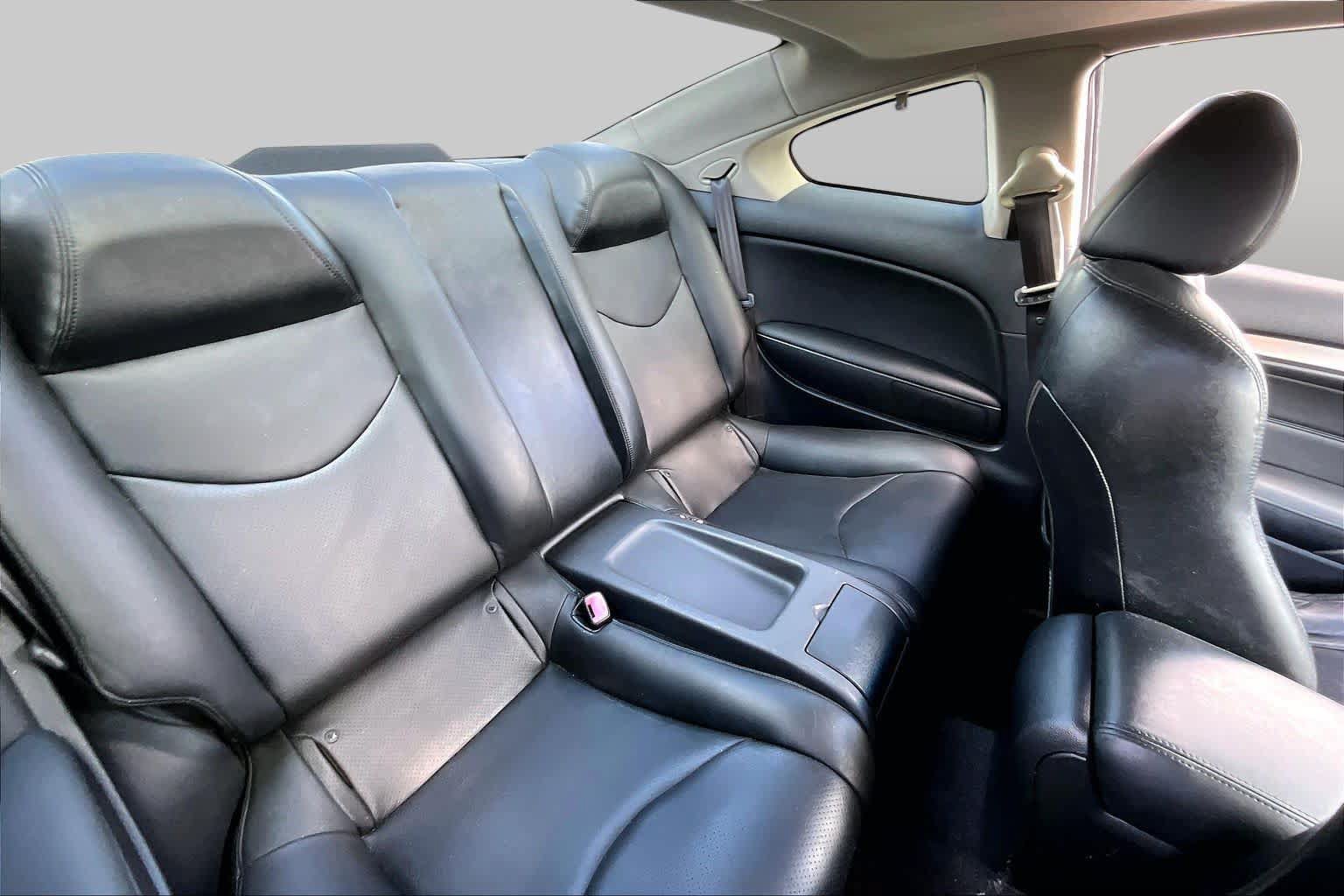 Used 2011 INFINITI G37 Journey w/ Premium Pkg RWD image 16