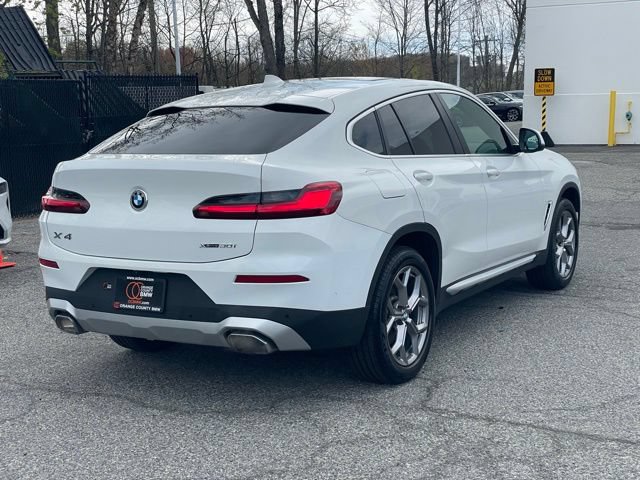 Certified 2023 BMW X4 xDrive30i w/ Premium Package AWD/4WD image 4