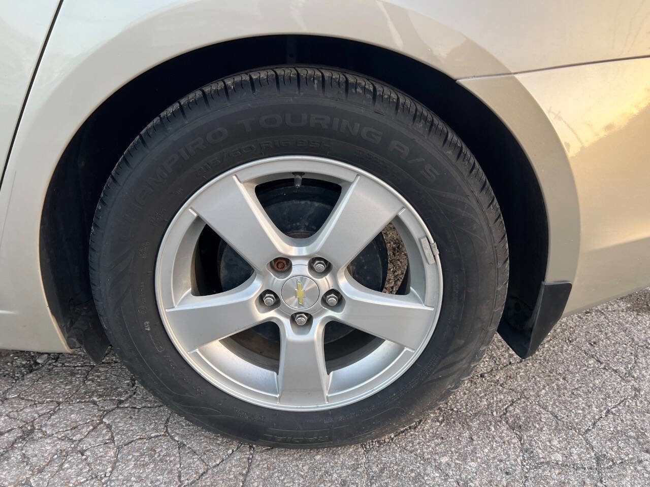 Used 2016 Chevrolet Cruze LT image 28
