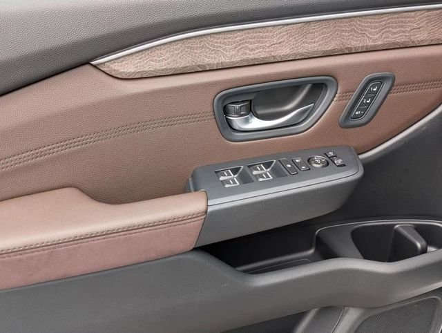 New 2026 Honda Pilot Elite image 14