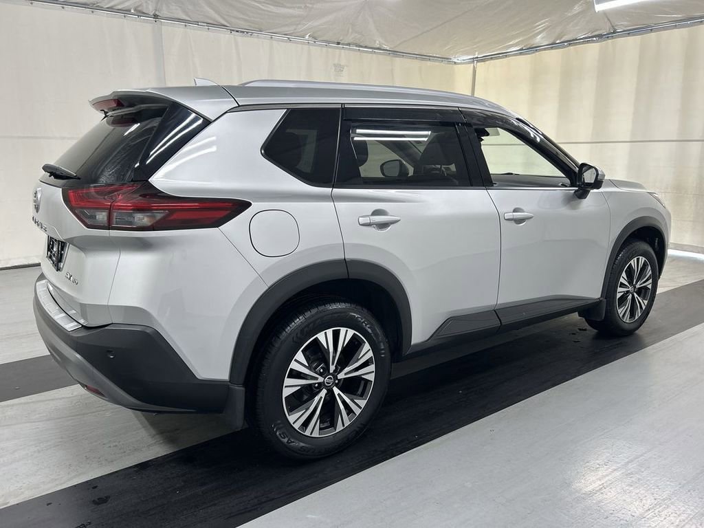 Used 2021 Nissan Rogue SV w/ Premium Package AWD/4WD image 2