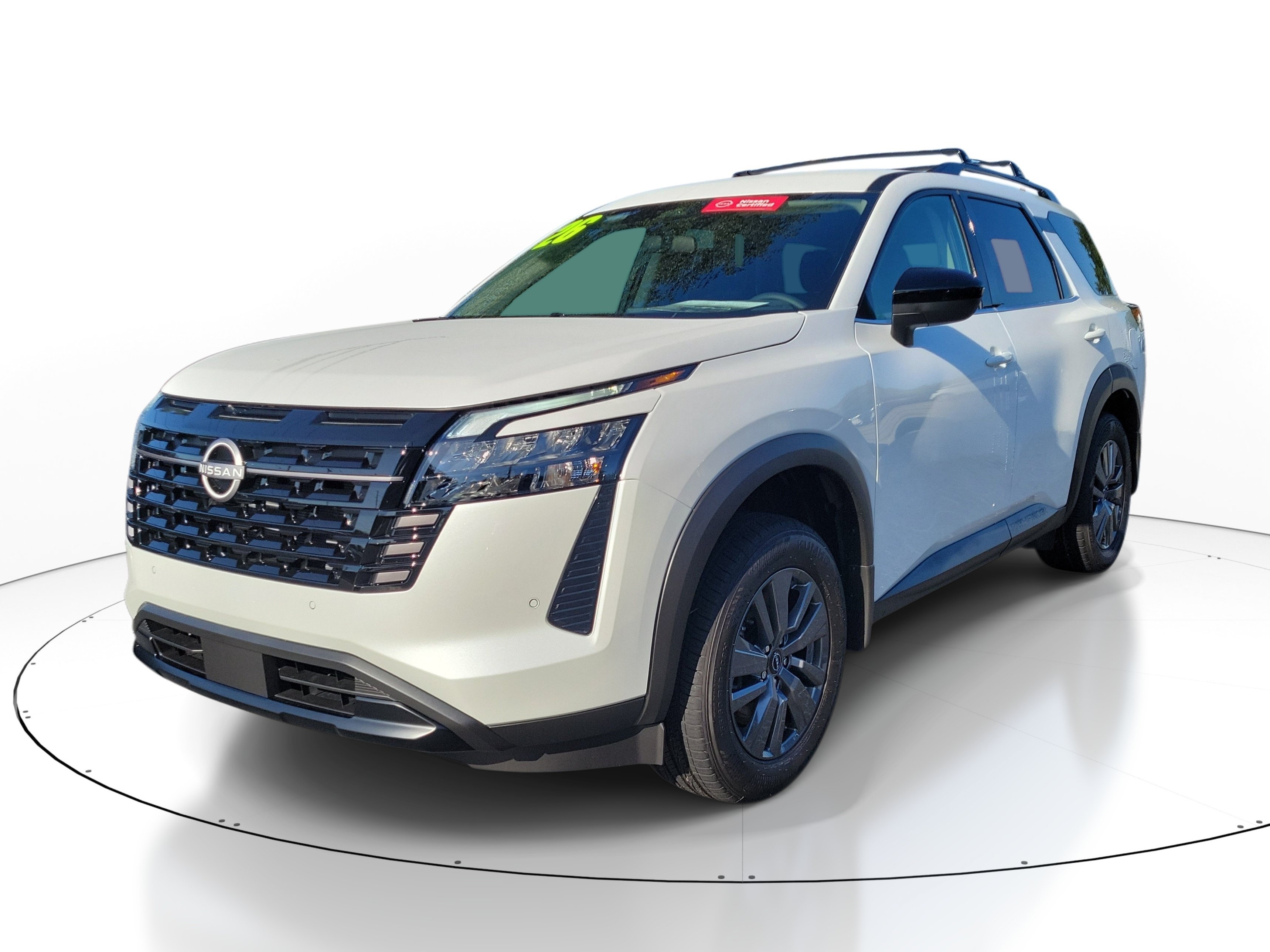 Certified 2026 Nissan Pathfinder SV FWD image 3