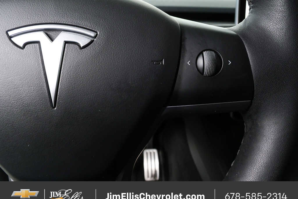 Used 2022 Tesla Model Y Performance image 10