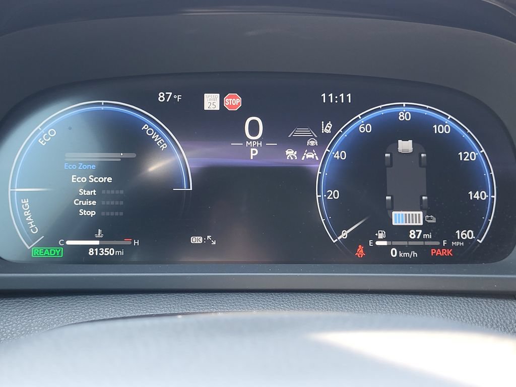 Used 2023 Toyota Crown AWD/4WD image 28