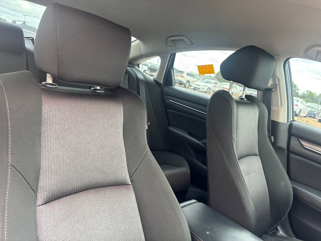 Used 2018 Honda Accord LX image 15