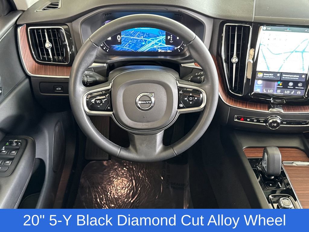 Certified 2023 Volvo XC60 B5 Plus image 13