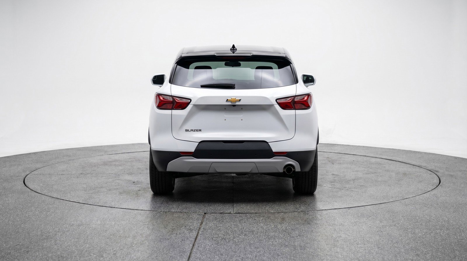 Used 2025 Chevrolet Blazer LT FWD image 7