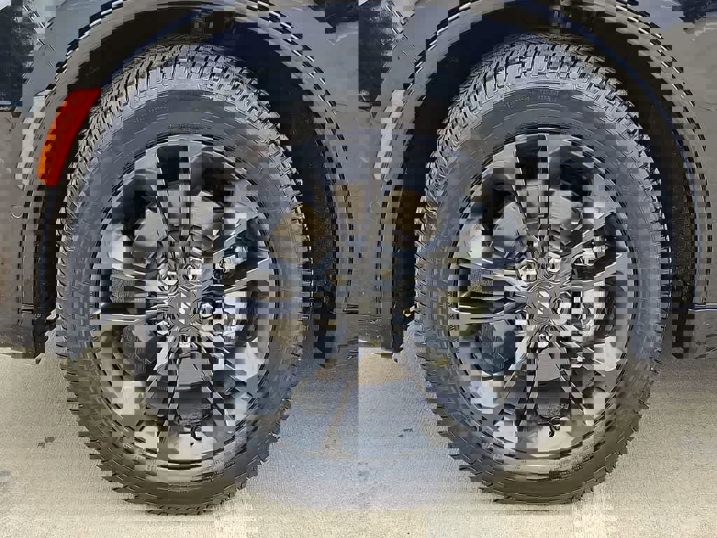 Used 2023 Dodge Durango R/T AWD/4WD image 14