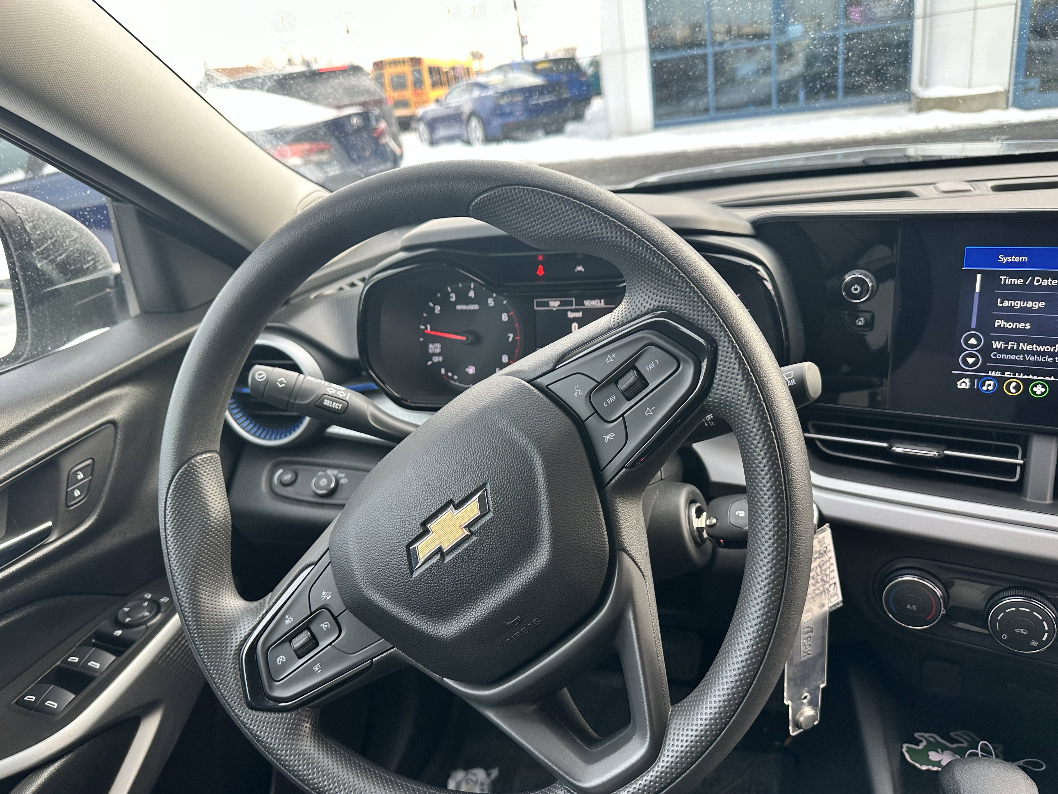 Used 2024 Chevrolet Trax LS image 13