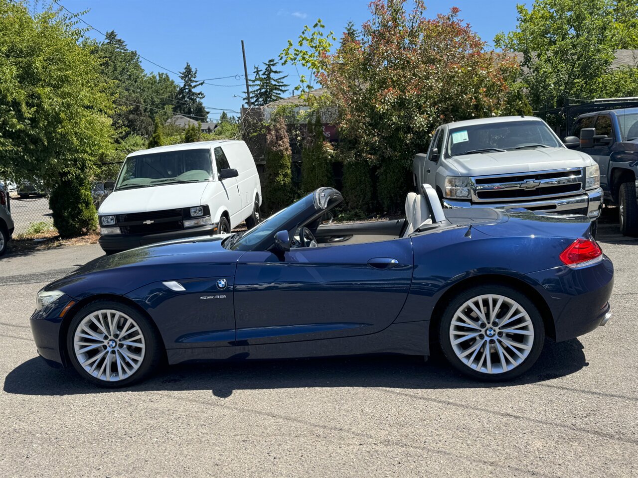 Used 2009 BMW Z4 sDrive35i RWD image 11
