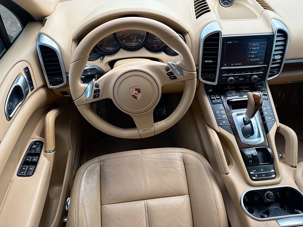 Used 2012 Porsche Cayenne image 16