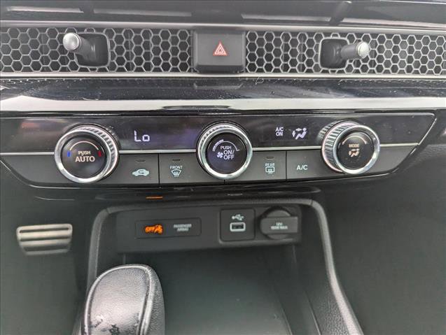 Used 2023 Honda Civic Sport image 19