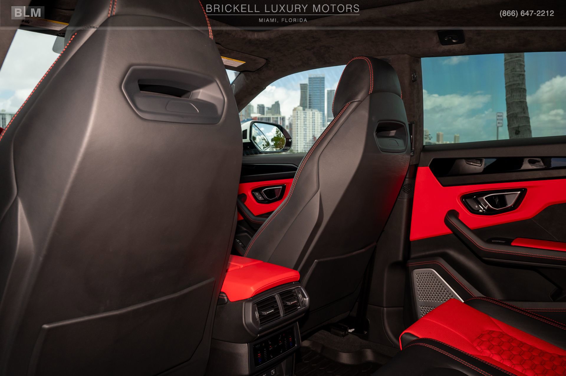 Used 2022 Lamborghini Urus image 22