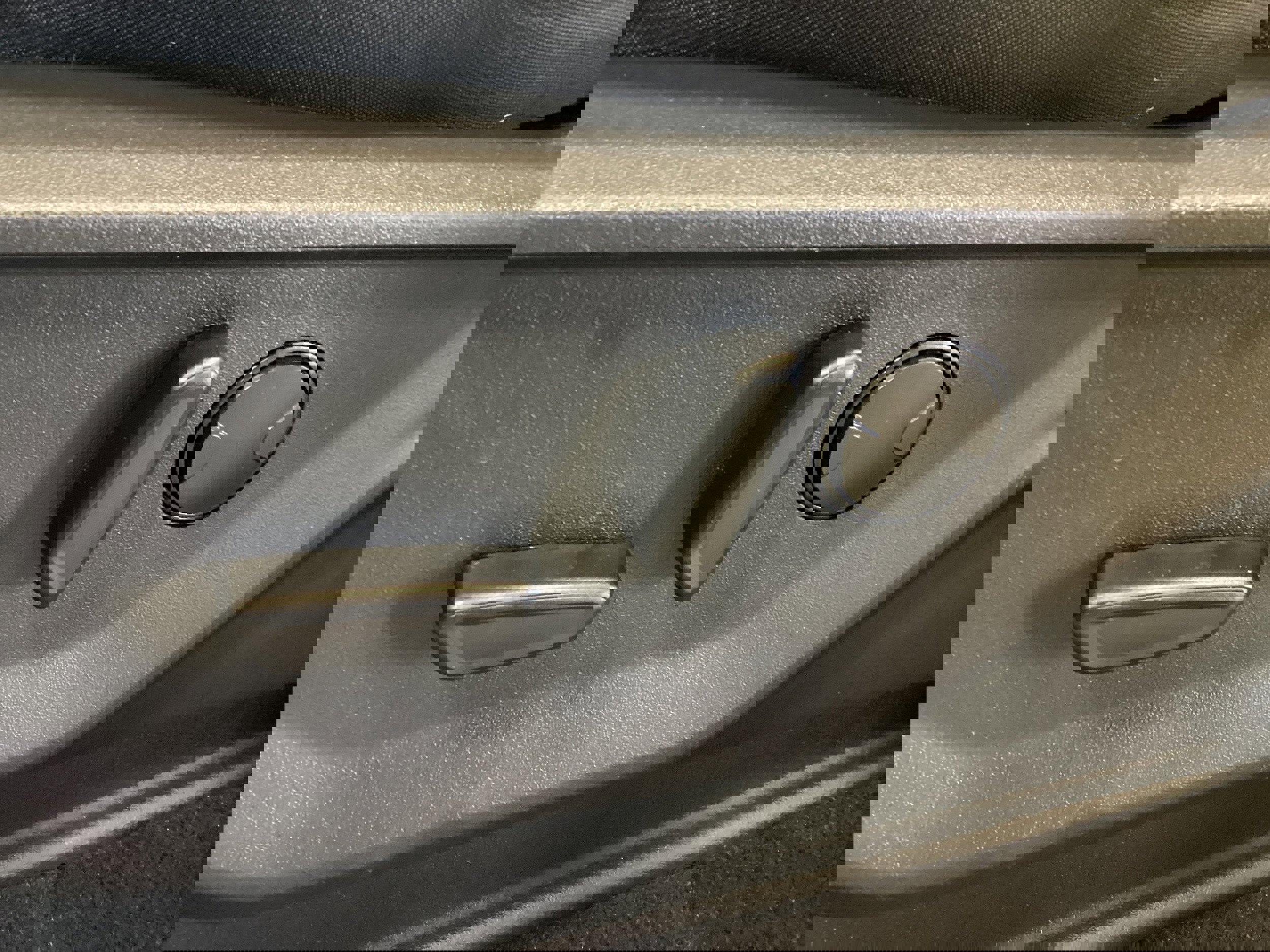 Used 2025 Ford Expedition Active image 14