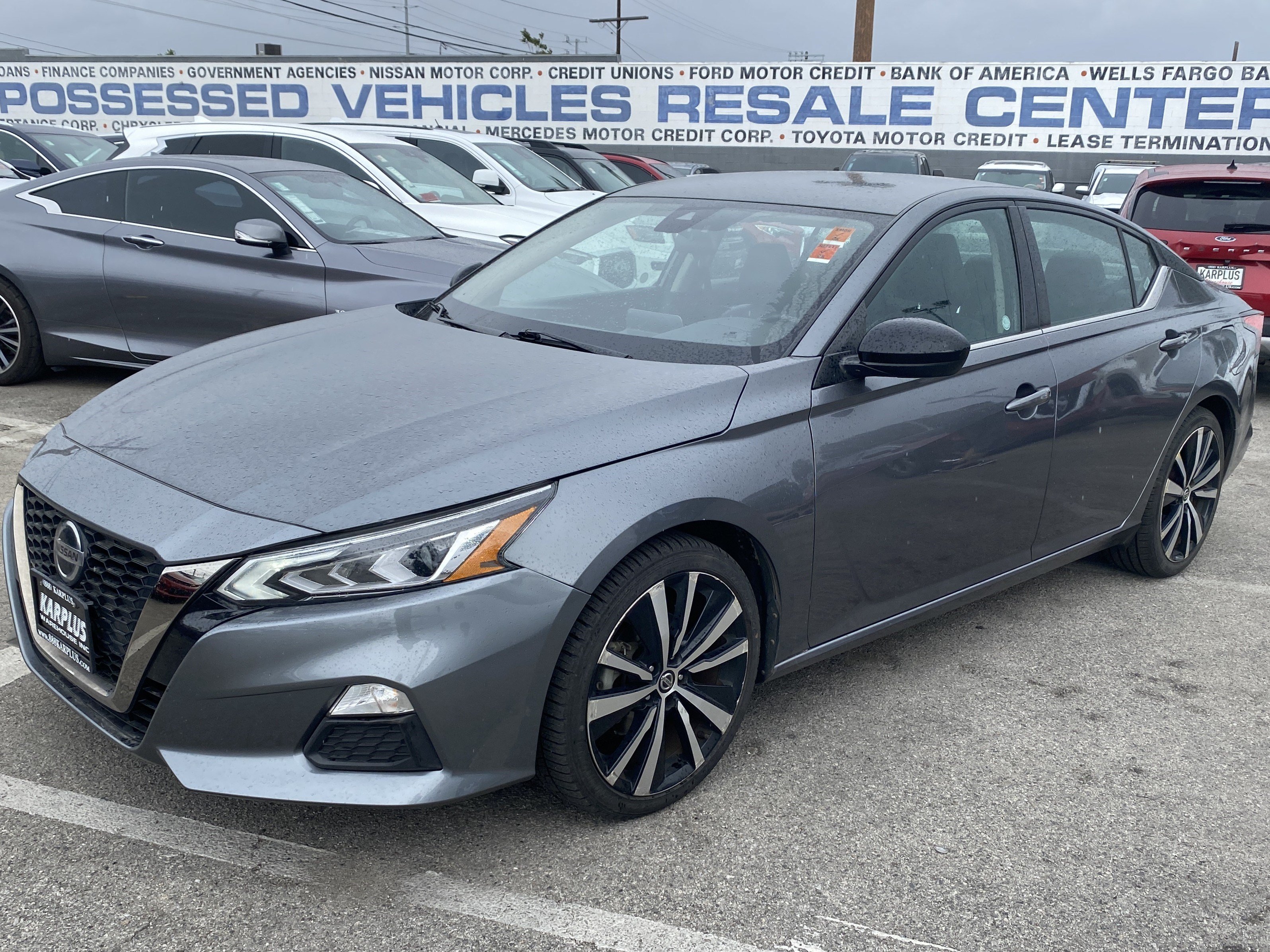 Used 2021 Nissan Altima 2.5 SR FWD image 2