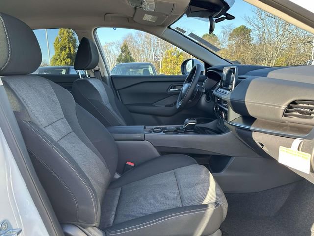 New 2026 Nissan Rogue SV image 10