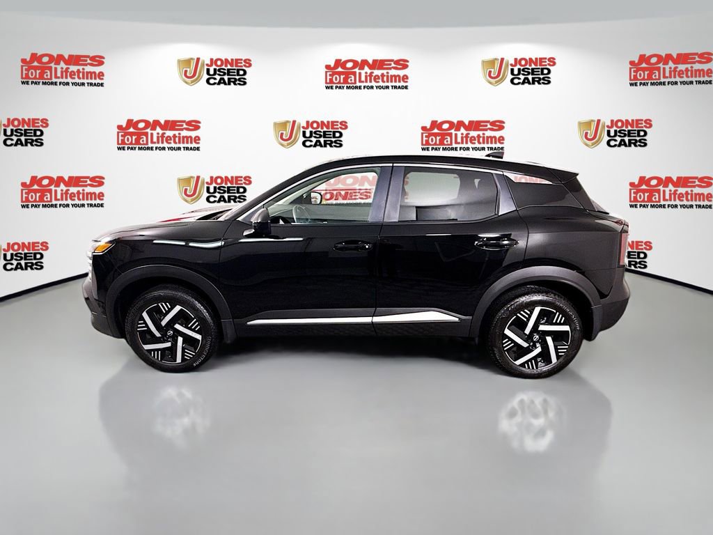 Certified 2025 Nissan Kicks SV image 13