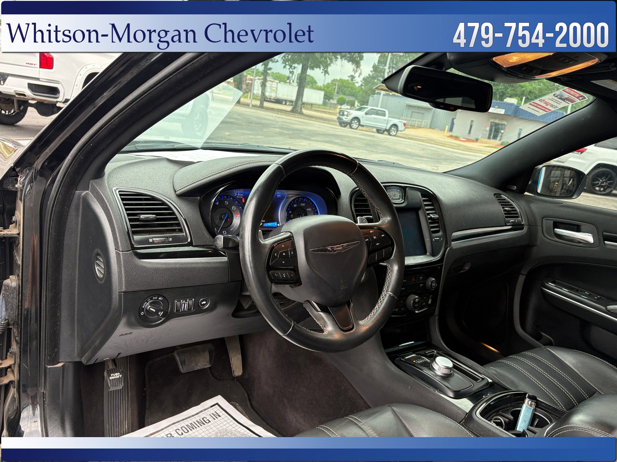 Used 2018 Chrysler 300 S RWD image 11