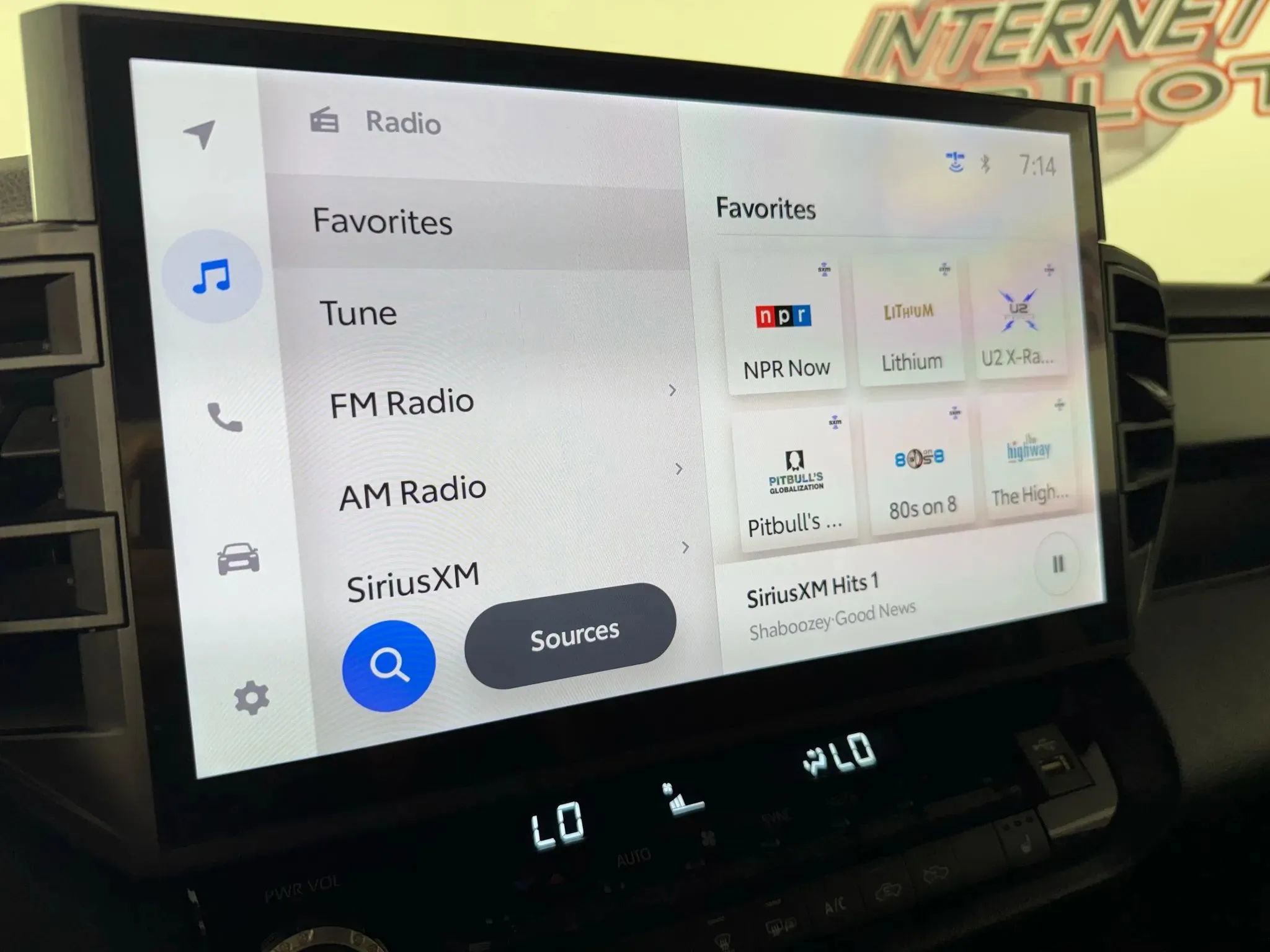 Used 2025 Toyota Tundra Platinum image 21