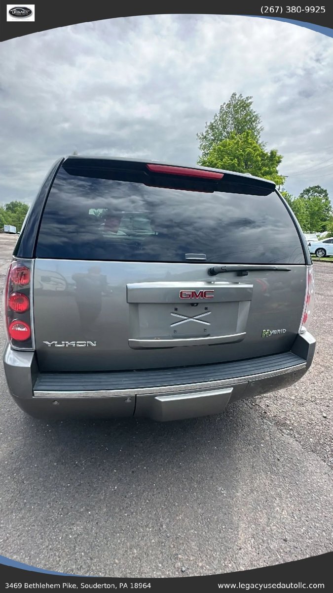 Used 2012 GMC Yukon Denali AWD/4WD image 9