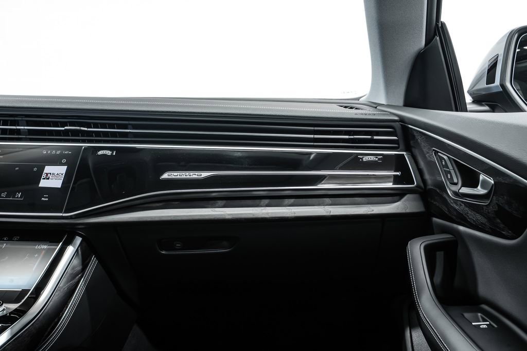 Used 2023 Audi Q8 Premium Plus w/ Premium Plus Package image 29