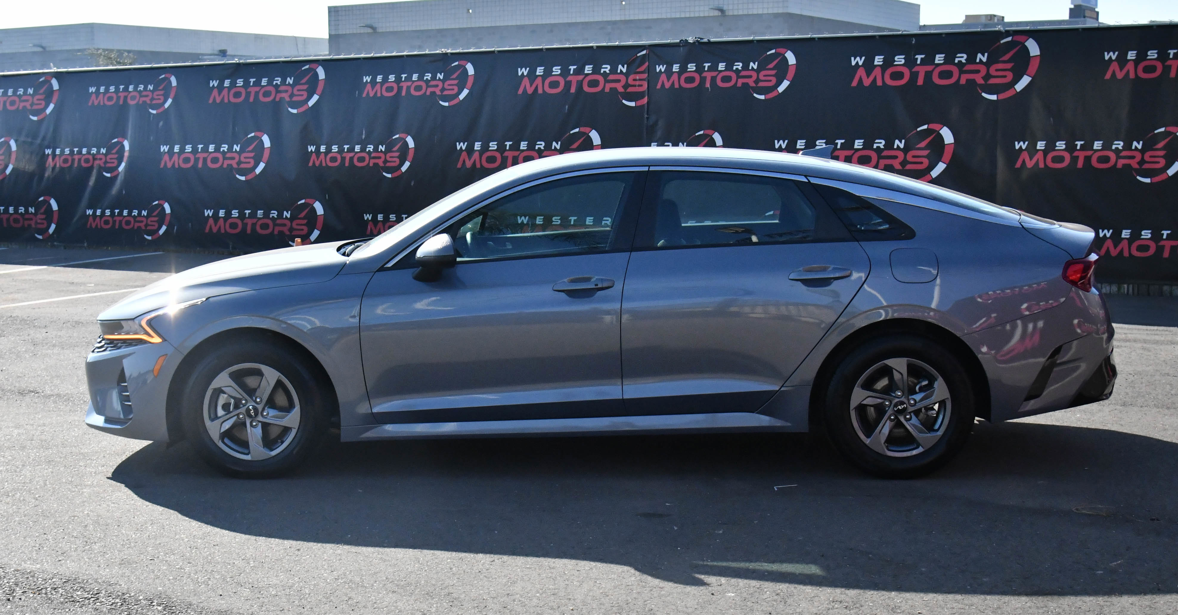 Used 2023 Kia K5 LXS image 4