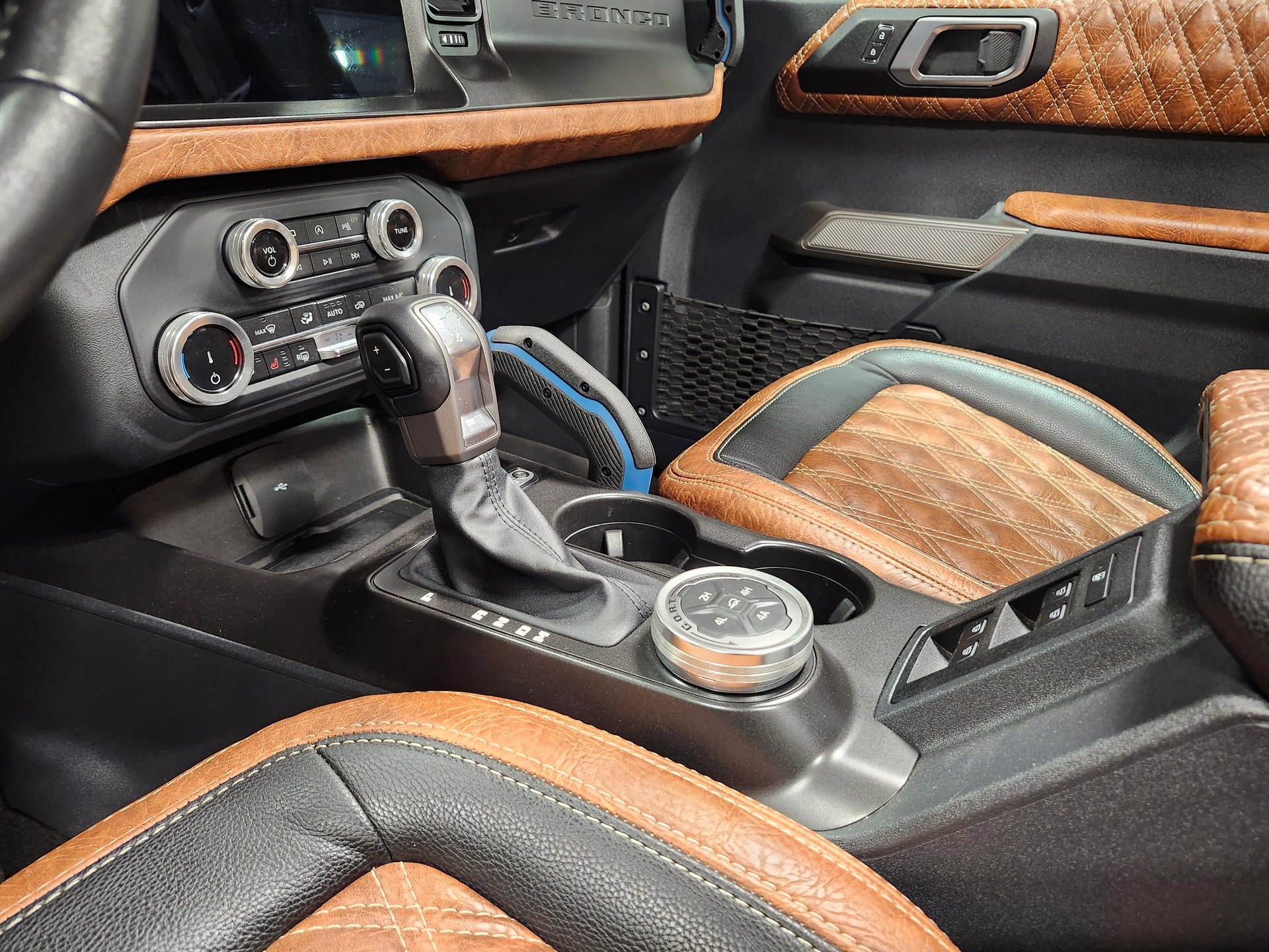 Used 2022 Ford Bronco Wildtrak image 19