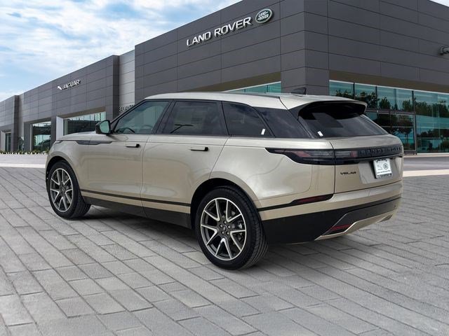 New 2026 Land Rover Range Rover Velar Dynamic SE image 3