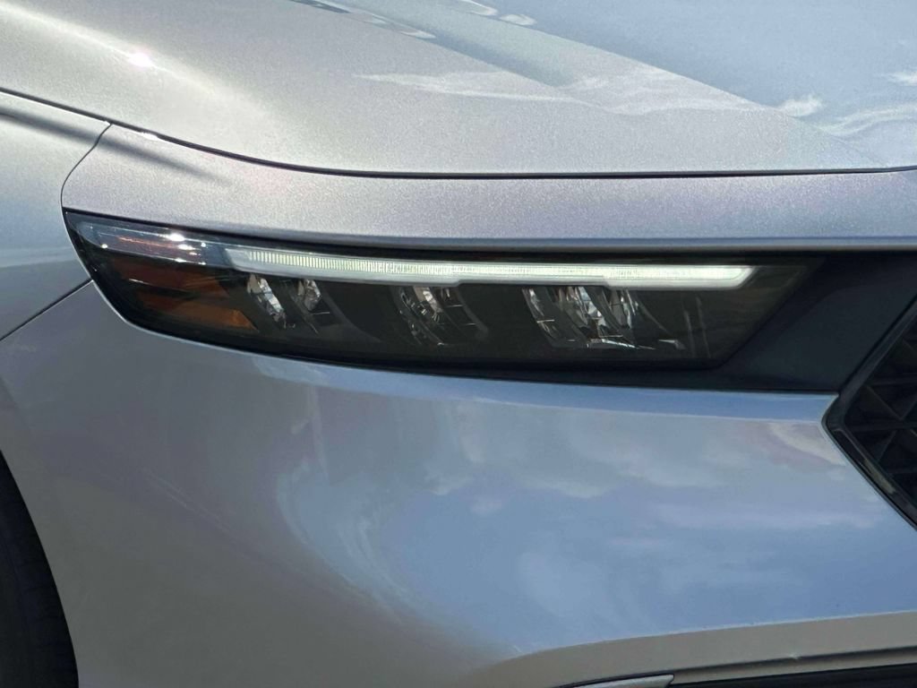 Certified 2024 Honda Accord EX image 7