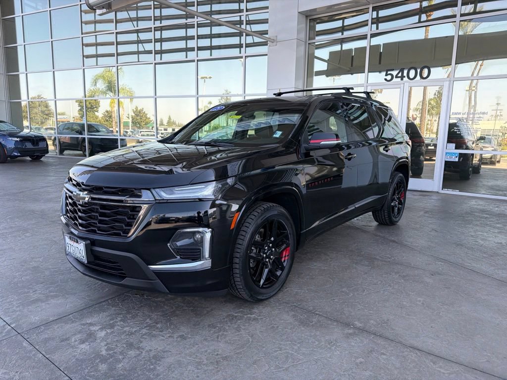 Used 2023 Chevrolet Traverse Premier w/ Redline Edition FWD image 1
