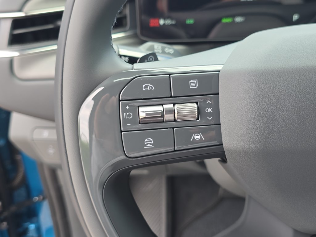 New 2026 Kia EV9 Land w/ Nightfall Edition Package AWD/4WD image 31